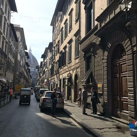 La Santissima Apartment Firenze Bagian luar foto