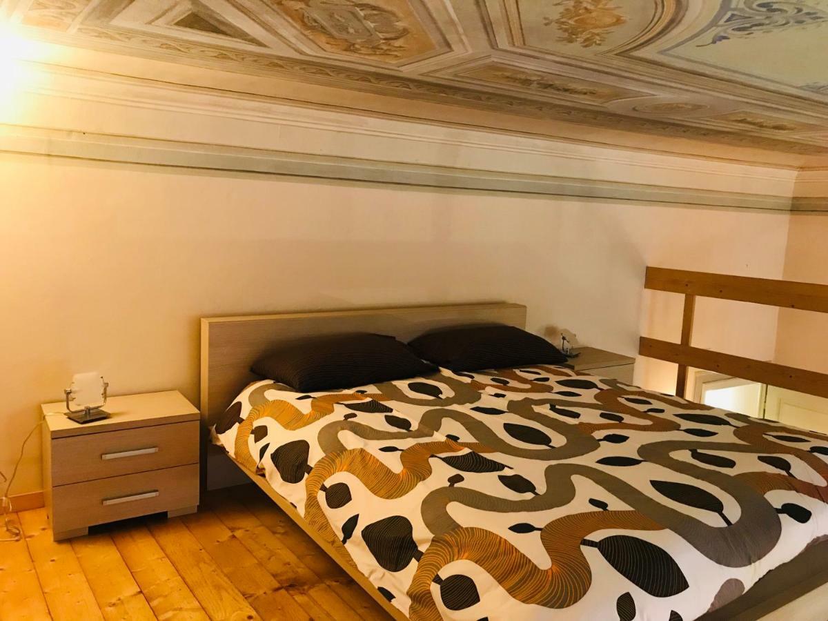 La Santissima Apartment Firenze Bagian luar foto